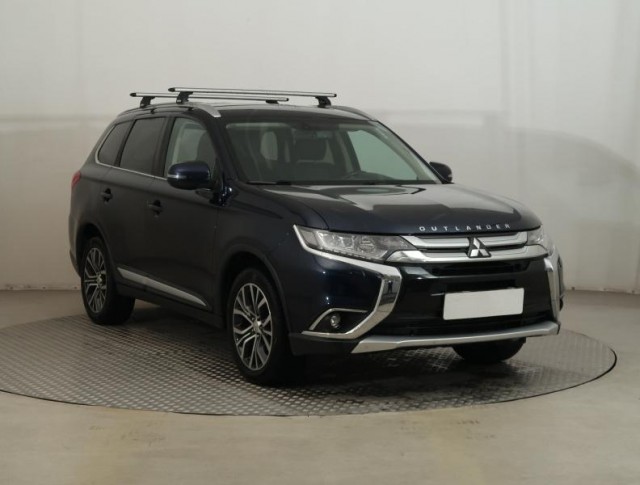 Mitsubishi Outlander  2.2 DI-D 