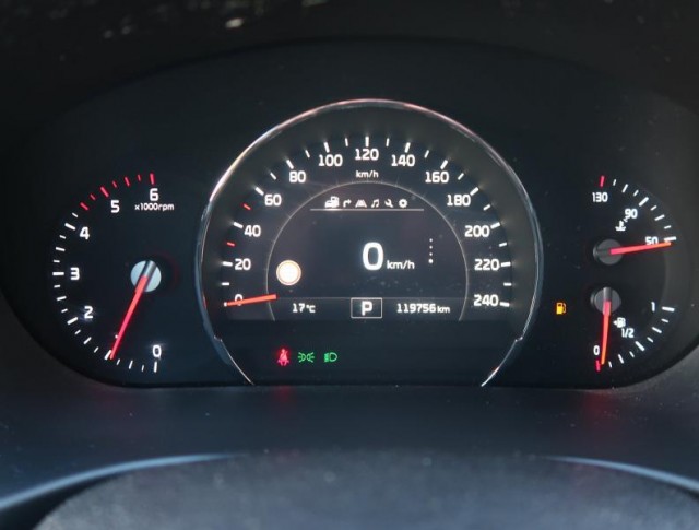 Kia Sorento  2.2 CRDi 