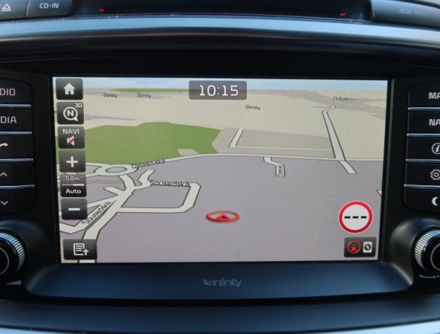 Kia Sorento  2.2 CRDi 