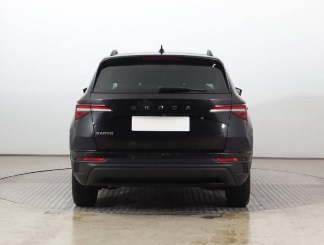 Škoda Karoq  1.5 TSI Fresh