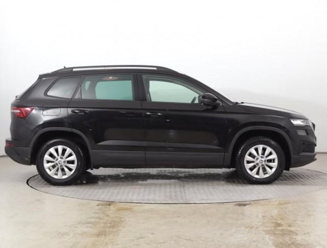 Škoda Karoq  1.5 TSI Fresh