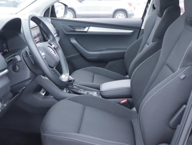 Škoda Karoq  1.5 TSI Fresh