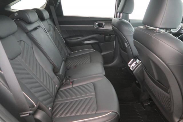 Kia Sorento  2.2 CRDi 