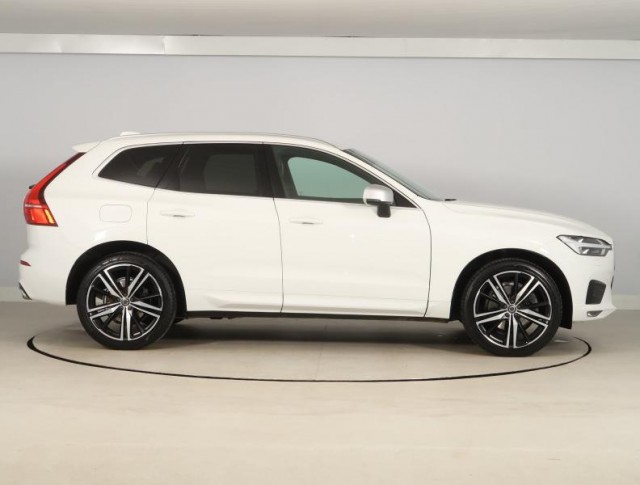 Volvo XC60  D5 AWD R-Design