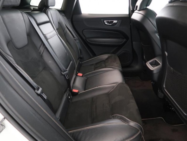 Volvo XC60  D5 AWD R-Design
