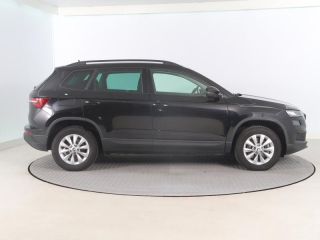 Škoda Karoq  1.5 TSI Fresh