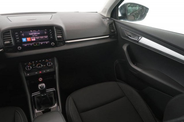 Škoda Karoq  1.5 TSI Fresh