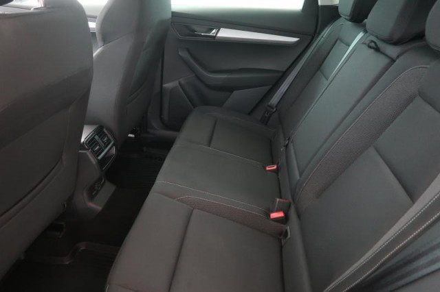 Škoda Karoq  1.5 TSI Fresh