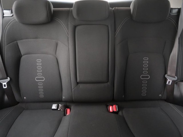 Kia Sportage  2.0 CVVT Cool