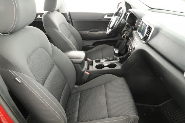 Kia Sportage  2.0 CRDi Comfort Plus