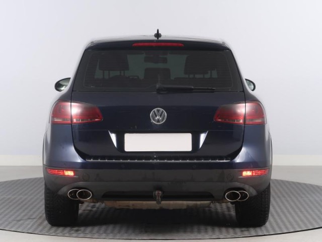 Volkswagen Touareg  3.0 TDI 