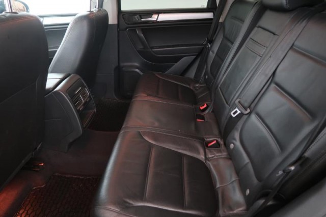 Volkswagen Touareg  3.0 TDI 
