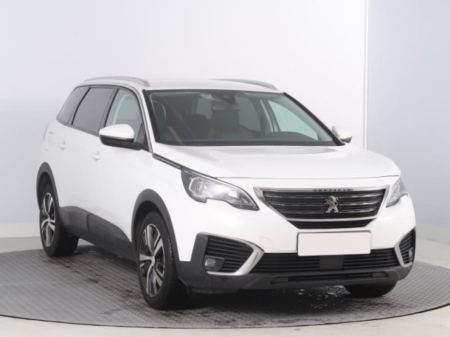 Peugeot 5008  1.5 BlueHDi 