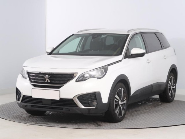 Peugeot 5008  1.5 BlueHDi 