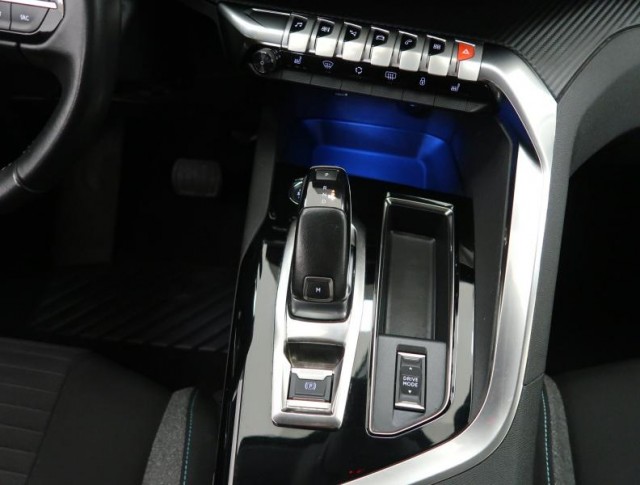 Peugeot 5008  1.5 BlueHDi 