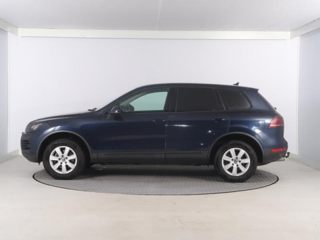 Volkswagen Touareg  3.0 TDI 