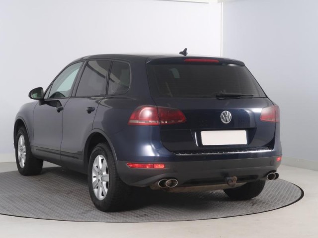 Volkswagen Touareg  3.0 TDI 