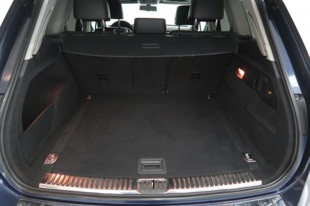 Volkswagen Touareg  3.0 TDI 