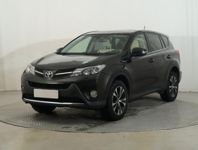 Toyota RAV 4  2.2 D-4D Style