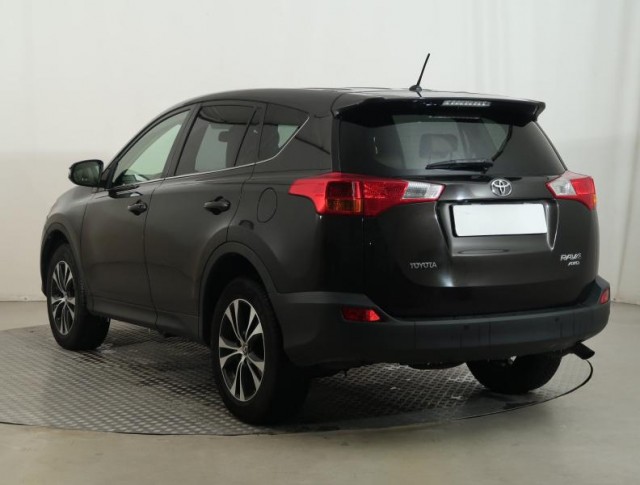Toyota RAV 4  2.2 D-4D Style