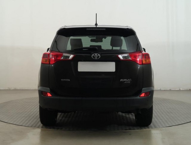 Toyota RAV 4  2.2 D-4D Style