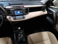 Toyota RAV 4  2.2 D-4D Style