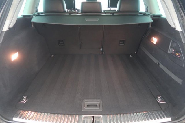 Volkswagen Touareg  3.0 TDI R-Line