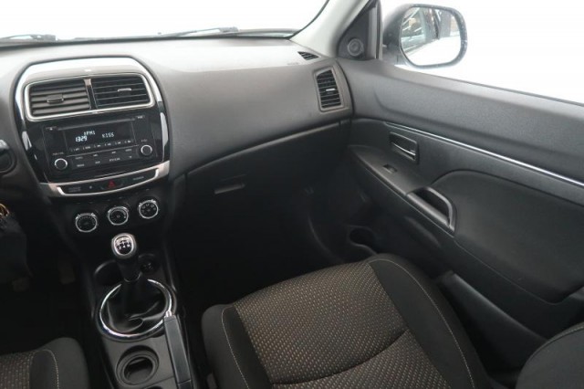 Mitsubishi ASX  1.6 MIVEC Invite