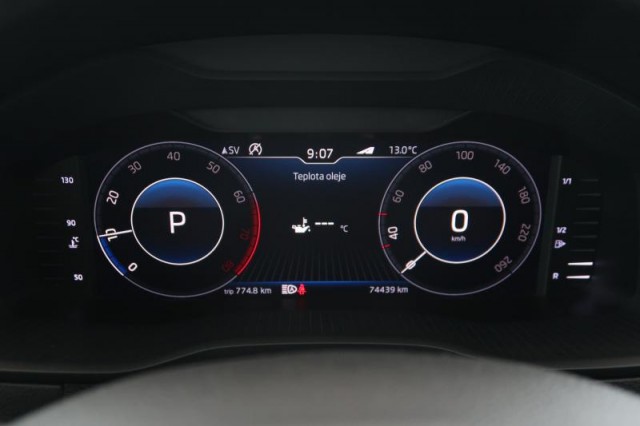 Škoda Karoq  1.5 TSI Style Plus