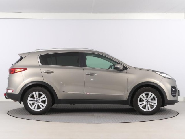 Kia Sportage  1.7 CRDi 