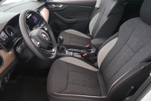 Škoda Kamiq  1.0 TSI Style