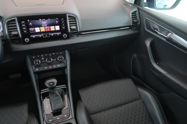 Škoda Karoq  1.5 TSI Style