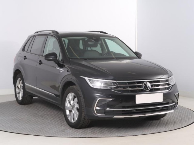Volkswagen Tiguan  2.0 TDI 