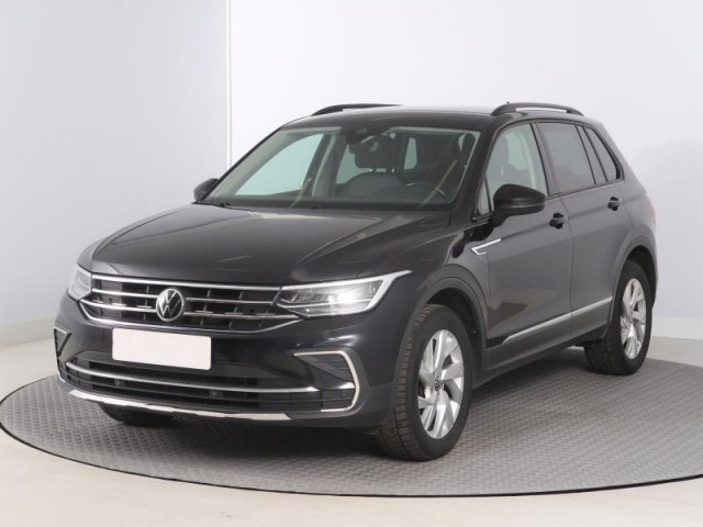 Volkswagen Tiguan  2.0 TDI 