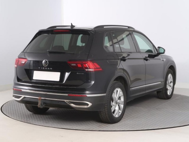 Volkswagen Tiguan  2.0 TDI 