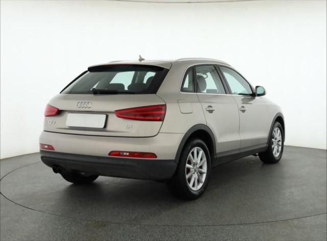 Audi Q3  2.0 TDI 