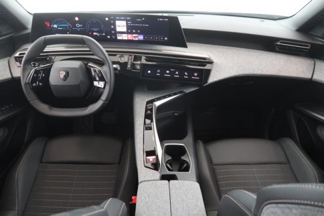 Peugeot 5008  PureTech 130 
