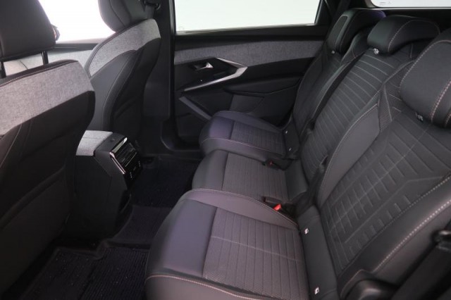 Peugeot 5008  PureTech 130 