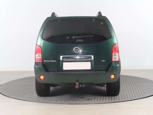 Nissan Pathfinder  2.5 dCi 