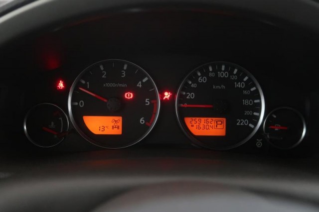 Nissan Pathfinder  2.5 dCi 