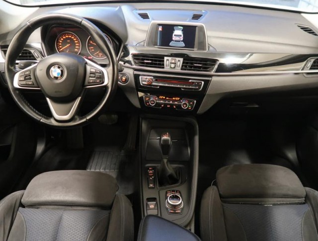 BMW X1  xDrive18d 
