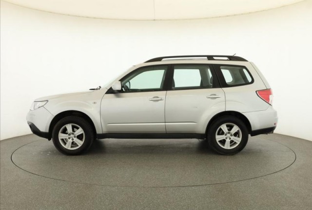 Subaru Forester  2.0 X 