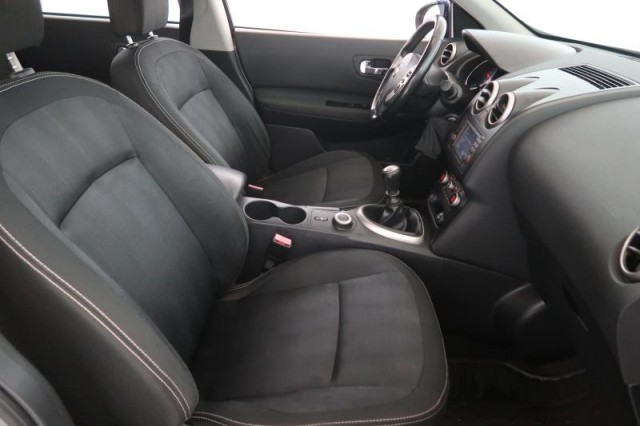 Nissan Qashqai  2.0 dCi 