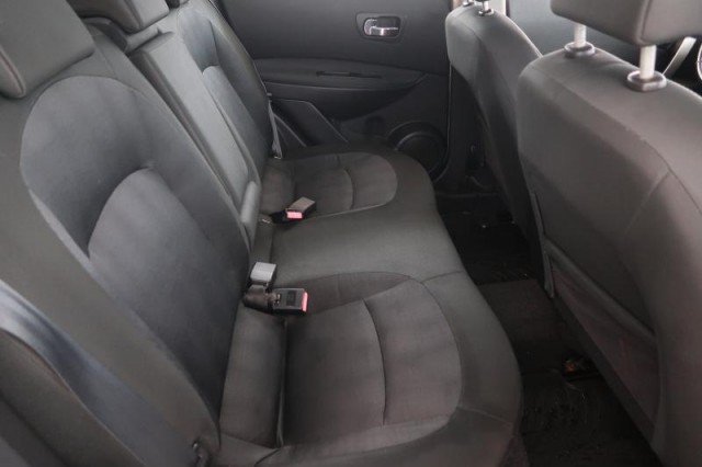 Nissan Qashqai  2.0 dCi 