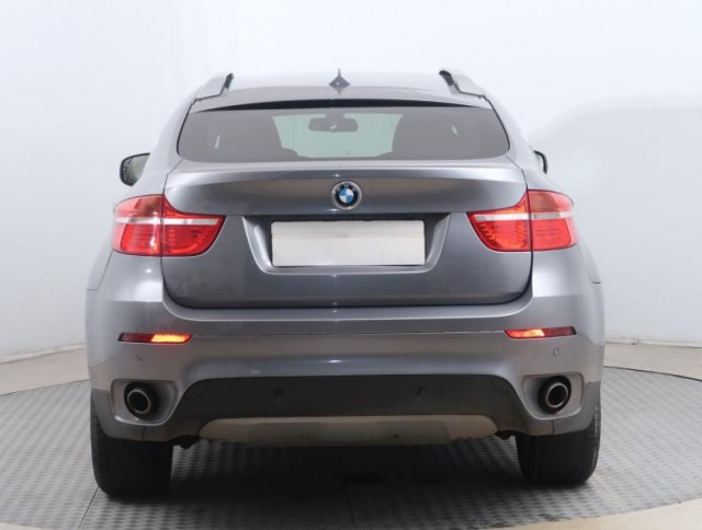 BMW X6  xDrive40d 