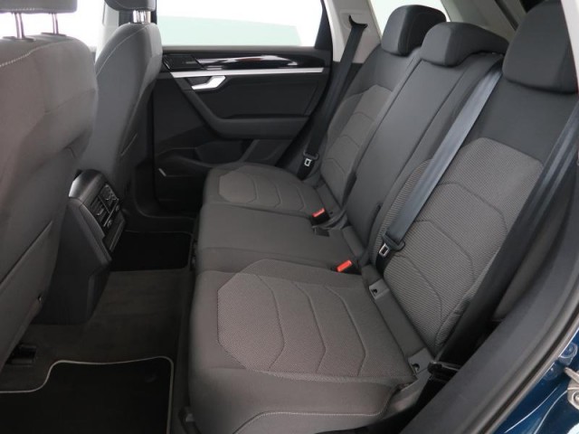 Volkswagen Touareg  3.0 TDI 