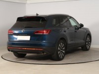 Volkswagen Touareg  3.0 TDI 
