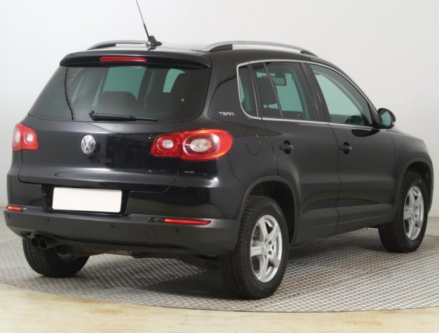 Volkswagen Tiguan  2.0 TDI 
