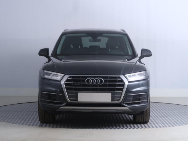 Audi Q5  2.0 TDI 
