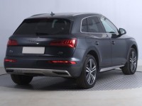 Audi Q5  2.0 TDI 